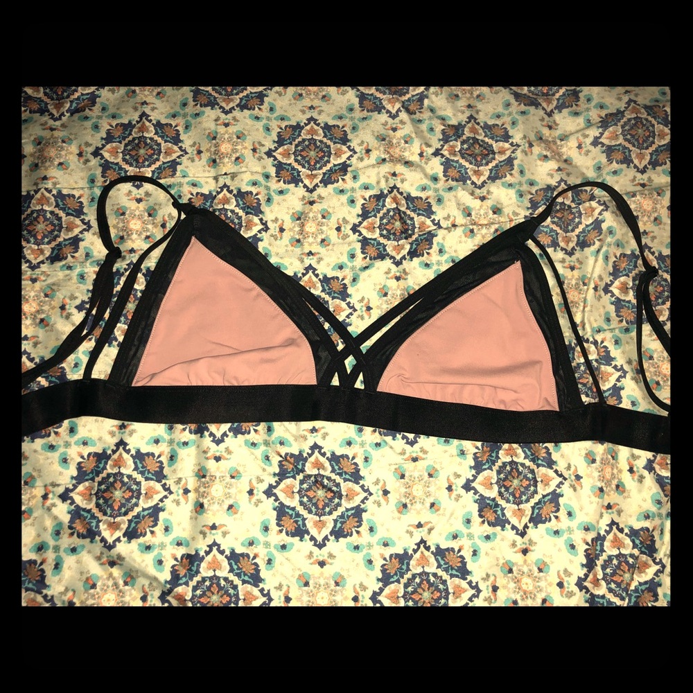 bralet